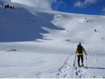 winter snowshoeing Carpathians